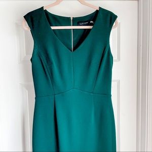 Emerald Shaping Dress - Ivanka Trump